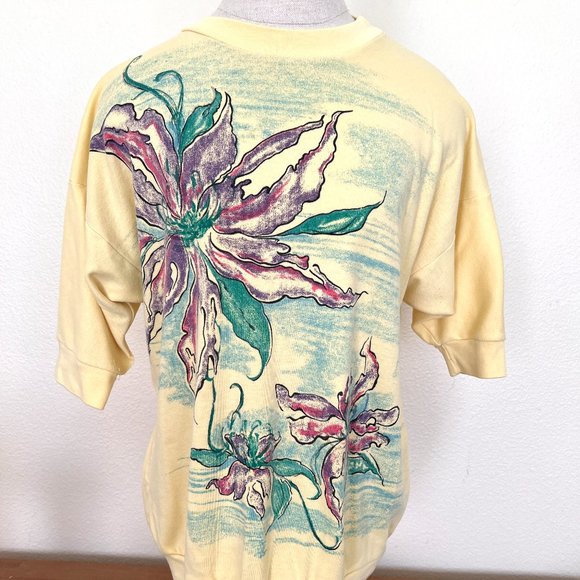 70's Funky Floral Tshirt - One Size - John Albert - Picture 1 of 9